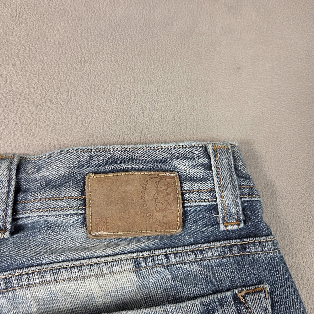 VTG Diesel Jeans Mens 32x32 Made in Italy Blue Distressed Faded Denim Tag 33 - Picture 5 of 12